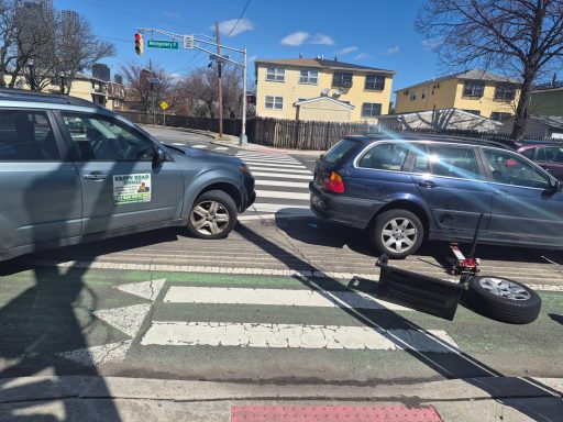 Happy Road Services  24/7 roadside assistance Tire Change / Tire Repair in JERSEY CITY NJ 