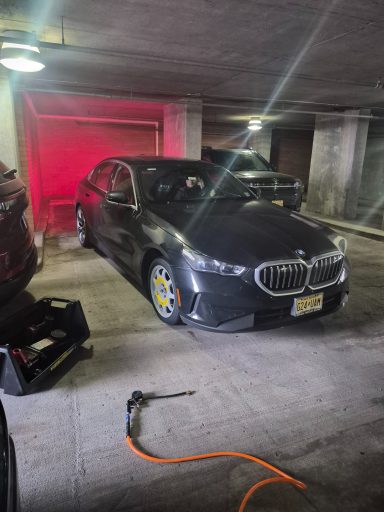 24/7 roadside assistance  Tire Change in JERSEY CITY NJ and near major roads and neighborhoods