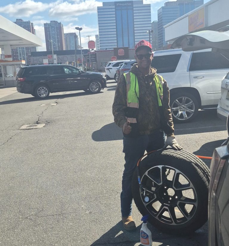 Mobile Tire Service in Hoboken NJ . Tire Repair Or Tire Change Done by happy road services 